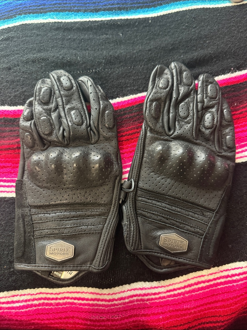 Women's Black Protective Riding Gloves